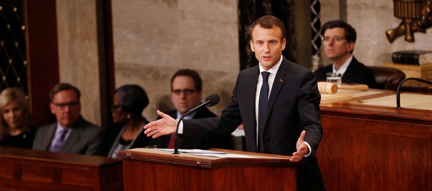 El presidente francés propuso, en cambio, un "nuevo tipo de multilateralismo" que...