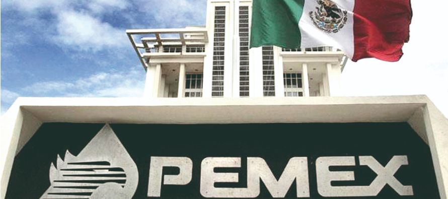 "Pemex llevó a cabo hoy la colocación de un bono en los mercados internacionales...