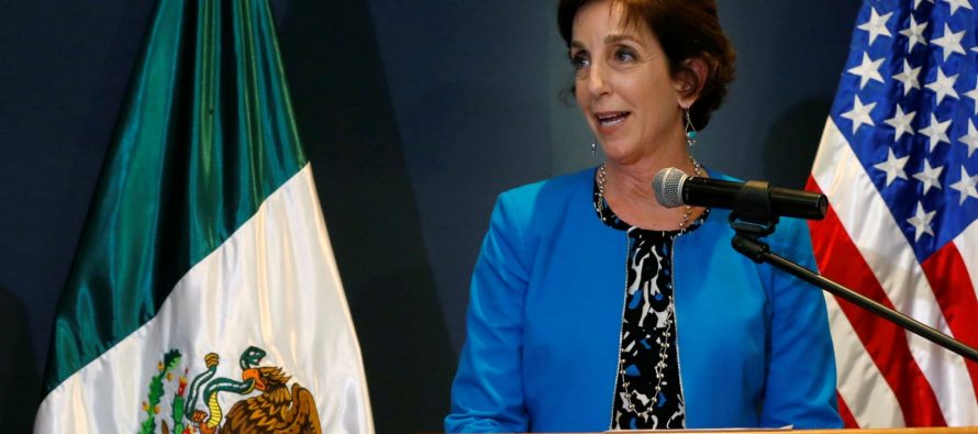 La embajadora estadounidense en México, Roberta Jacobson, se despidió hoy del...