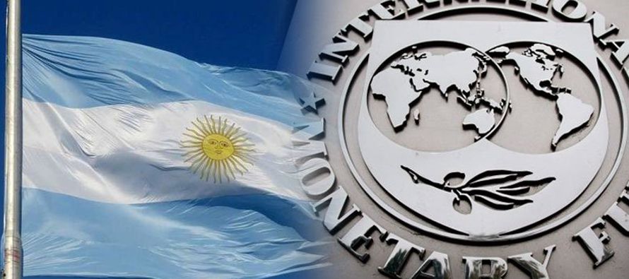 Aunque ni desde el Gobierno argentino ni desde el FMI cuantificaron el monto del rescate, los...