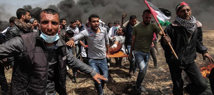 Miles de palestinos han participado desde el pasado 30 de marzo en manifestaciones pacíficas...