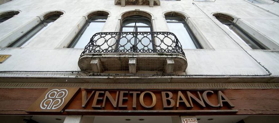 El presidente del Banco de Italia, Ignazio Visco, dijo que cualquier medida para debilitar las...