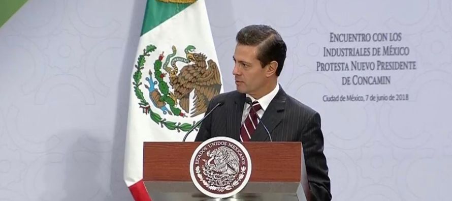 Por otra parte, Peña Nieto reconoció que una de las principales preocupaciones de los...