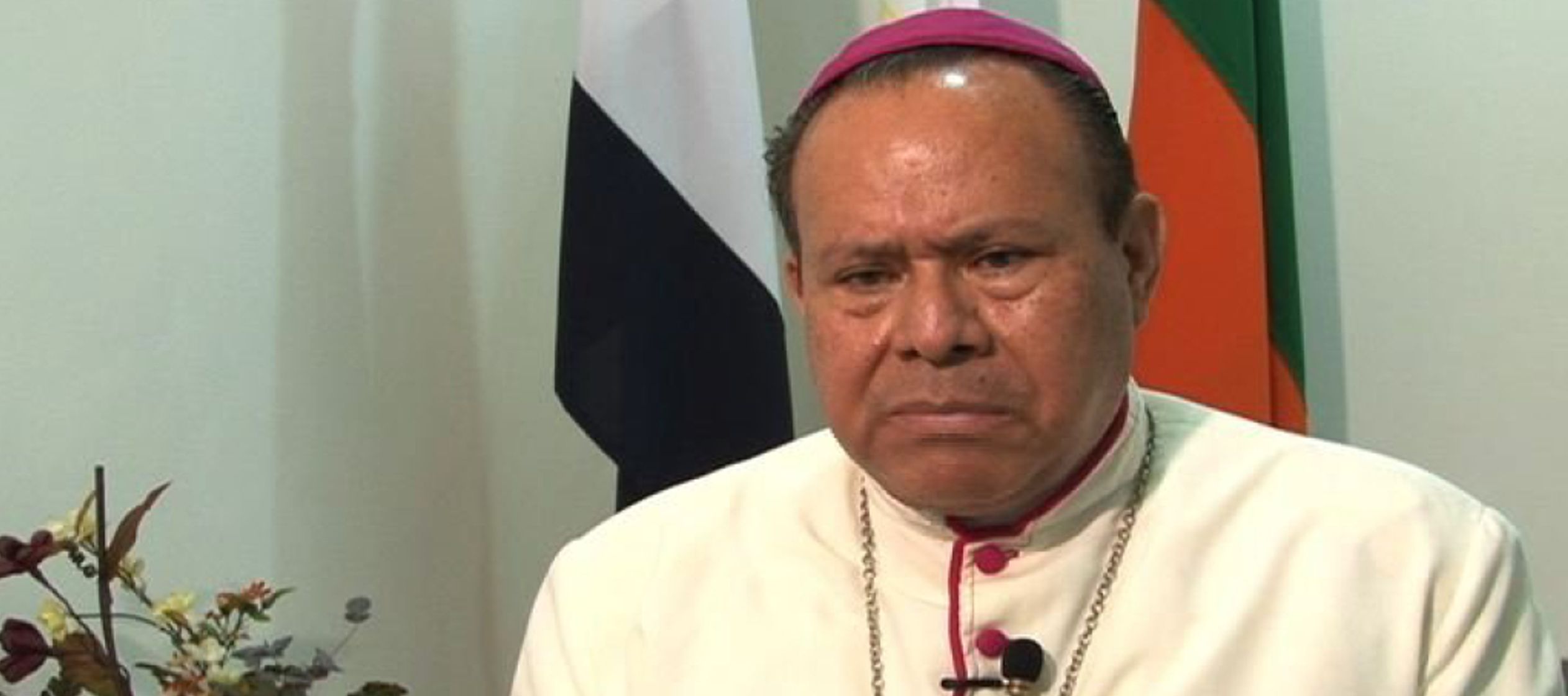 A juicio del obispo Mata, "el destino de Nicaragua es su liberación de este sistema que...