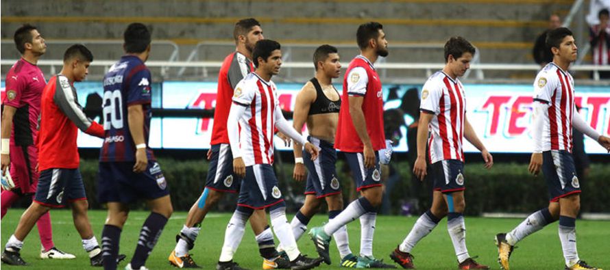  Las Chivas de Guadalajara regresaron hoy a la pretemporada con miras al torneo Apertura 2018 con...