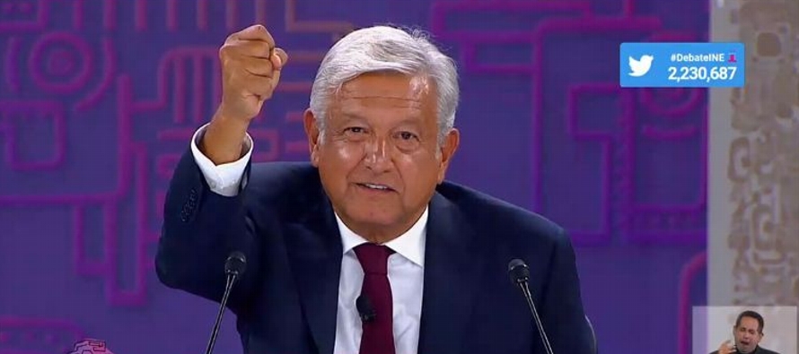 López Obrador salió al paso de acusaciones de sus rivales. "Yo qué culpa...