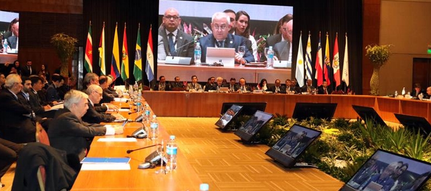 A la Cumbre asisten el presidente brasileño, Michel Temer, el uruguayo, Tabaré...