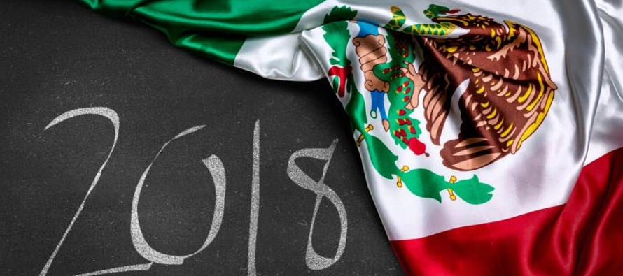 El peso mexicano ha caído un 12 por ciento frente al dólar desde mediados de abril,...