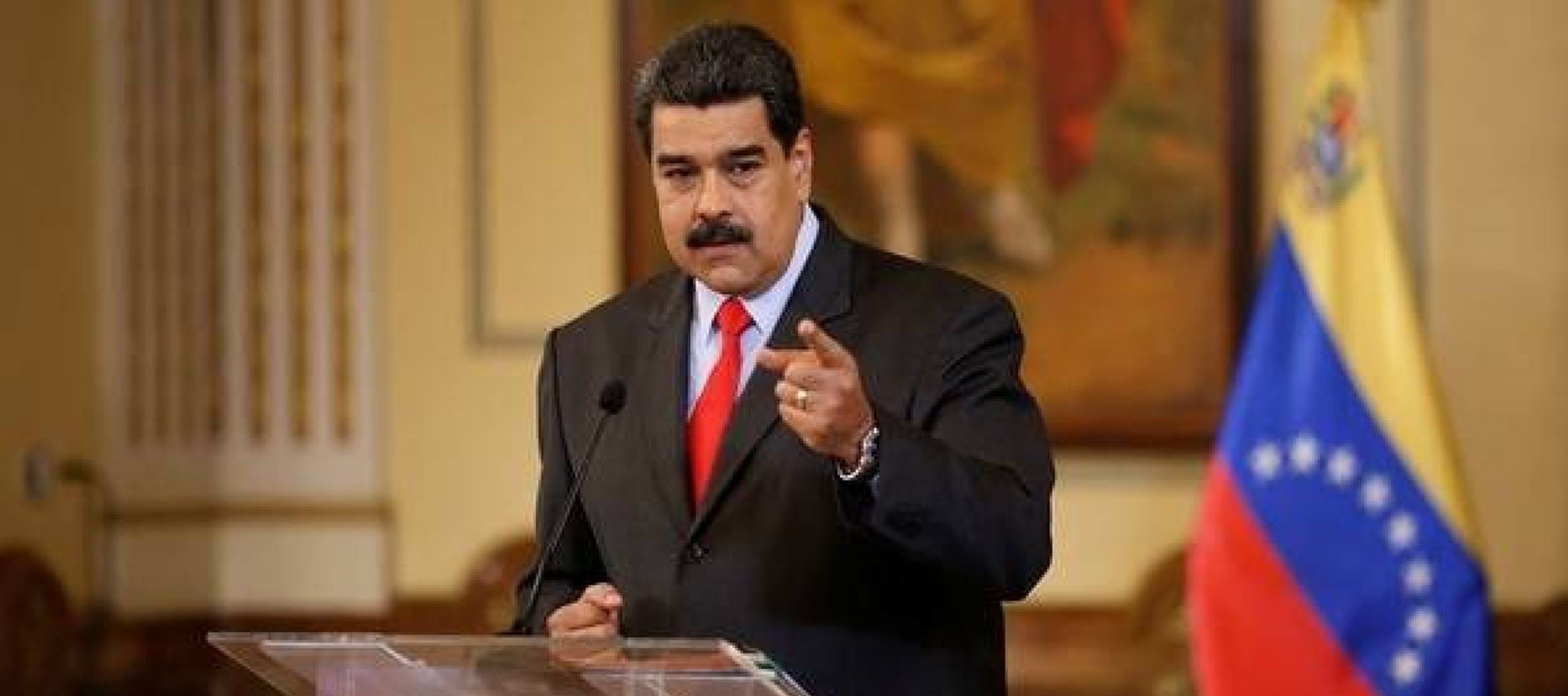 Maduro dijo entonces que la conspiración era "financiada y dirigida desde Colombia, y...