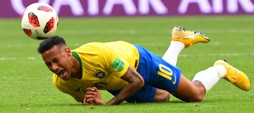 De acuerdo con las estadísticas del principal diario deportivo de Brasil, Neymar fue el...