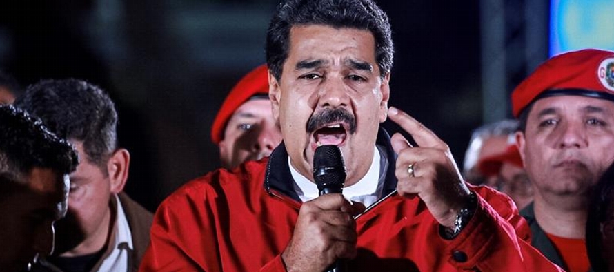 En un acto de ascenso de militares, Maduro indicó que "no será jamás una...