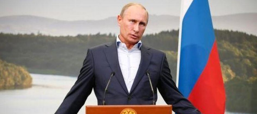 Putin afirmó que el buen ambiente que se vive en las sedes del Mundial hay que agradecerlo a...