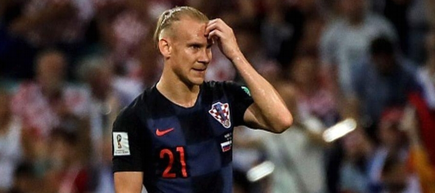 Vida, autor del segundo gol croata, que dio una momentánea ventaja a su selección en...