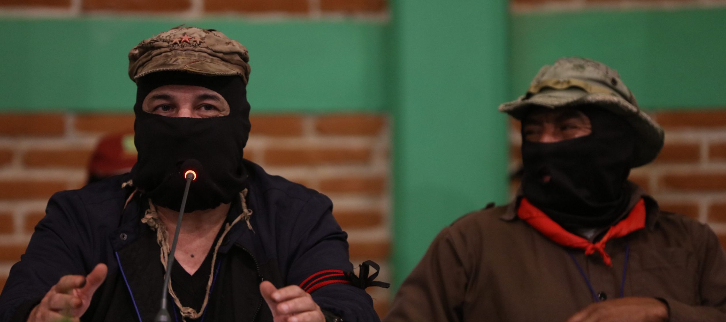 El EZLN acusó a Solalinde de actuar con un "afán de protagonismo" y dijo...