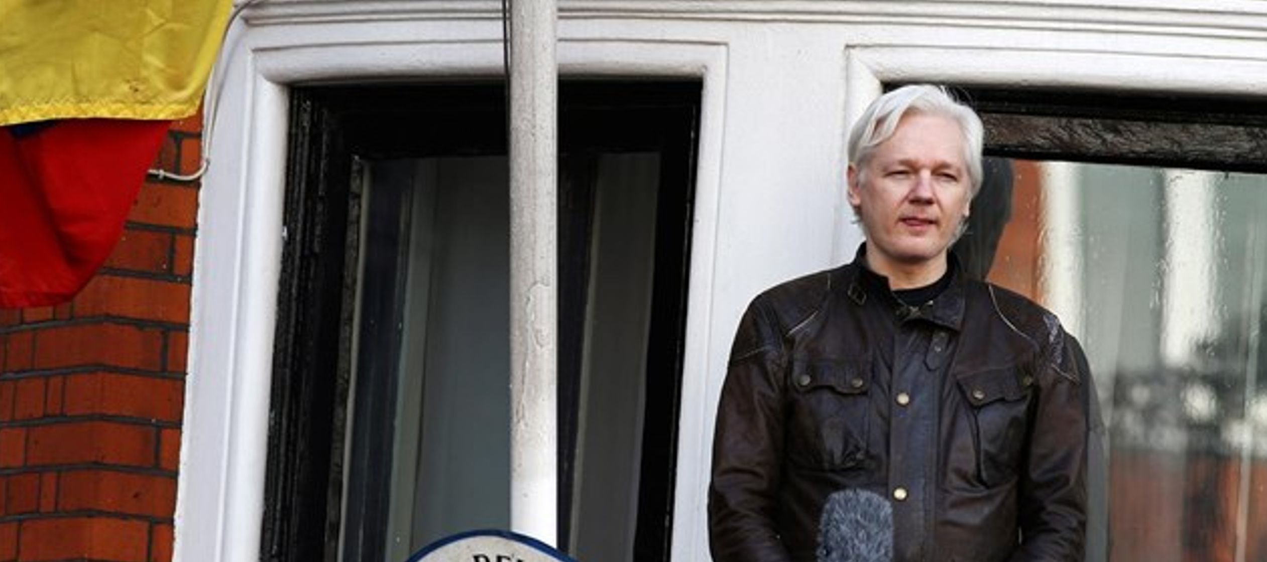 En estos años, las denuncias contra Assange en Suecia, que incluían cargos por...