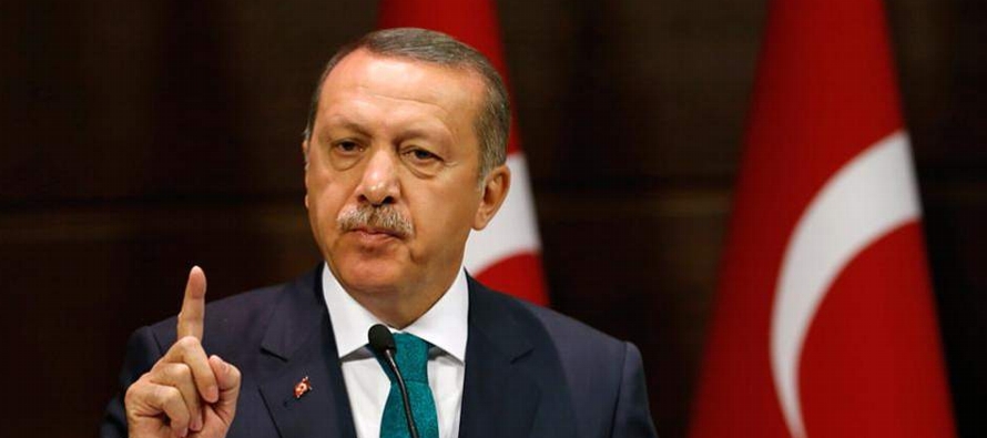 Erdogan hizo esas declaraciones en una reunión en Ankara con su partido, el gobernante...
