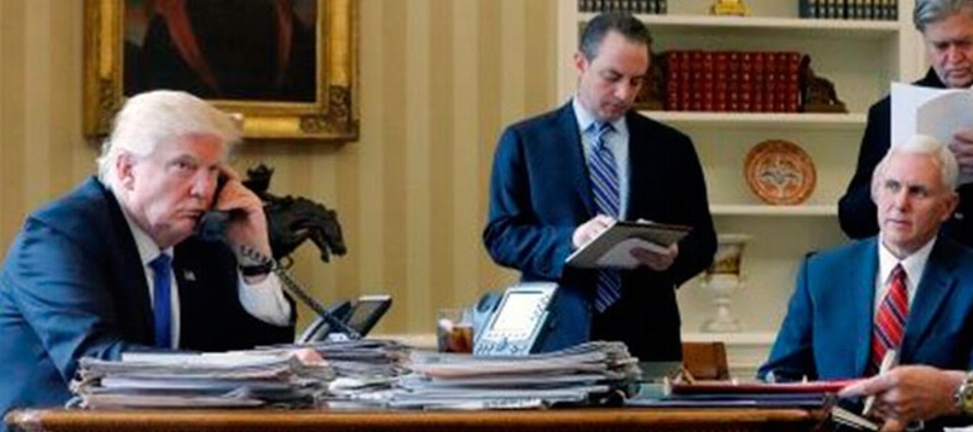La Casa Blanca tiene desde hace años la práctica de enviar un resumen de las llamadas...