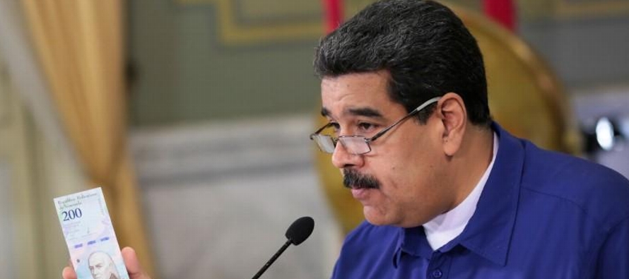 En la plenaria del PSUV Maduro fue reelecto como presidente del partido y se le otorgaron poderes...