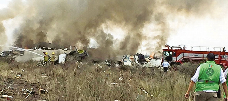La aeronave del vuelo 4231 de Aeroméxico se desplomó ya fuera de la pista,...