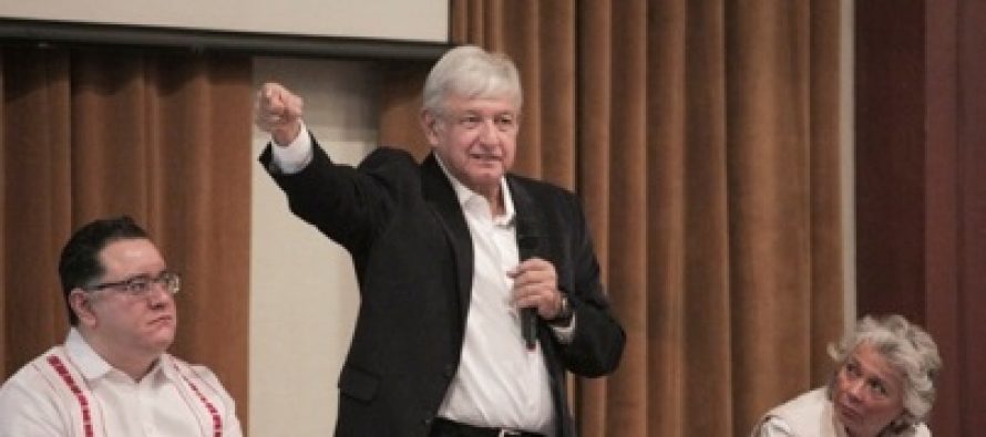 Andrés López Obrador, enfrenta una fuerte presión de organizaciones de defensa...