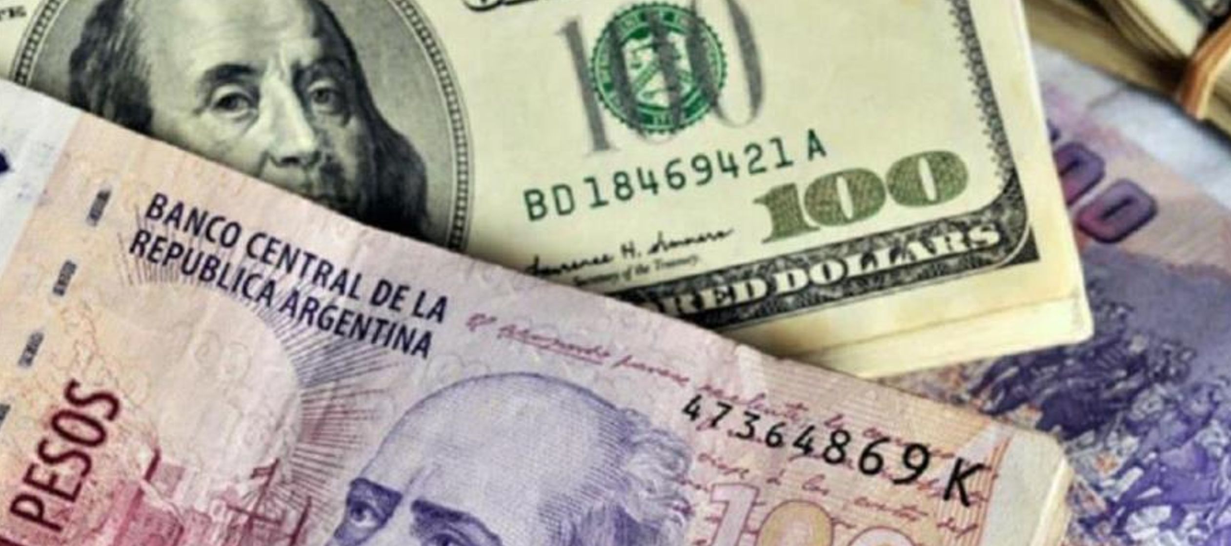 Este no es el primer salto que pega la divisa estadounidense en el mercado argentino este...