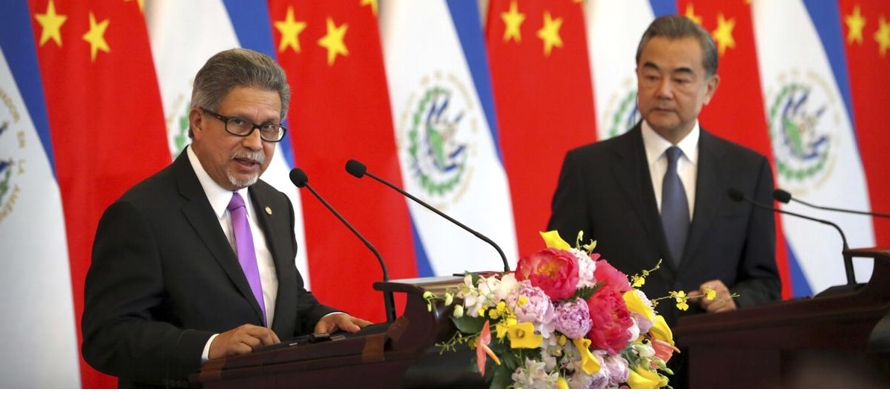 "La República de El Salvador se suma a otros 177 países que han aprobado la...
