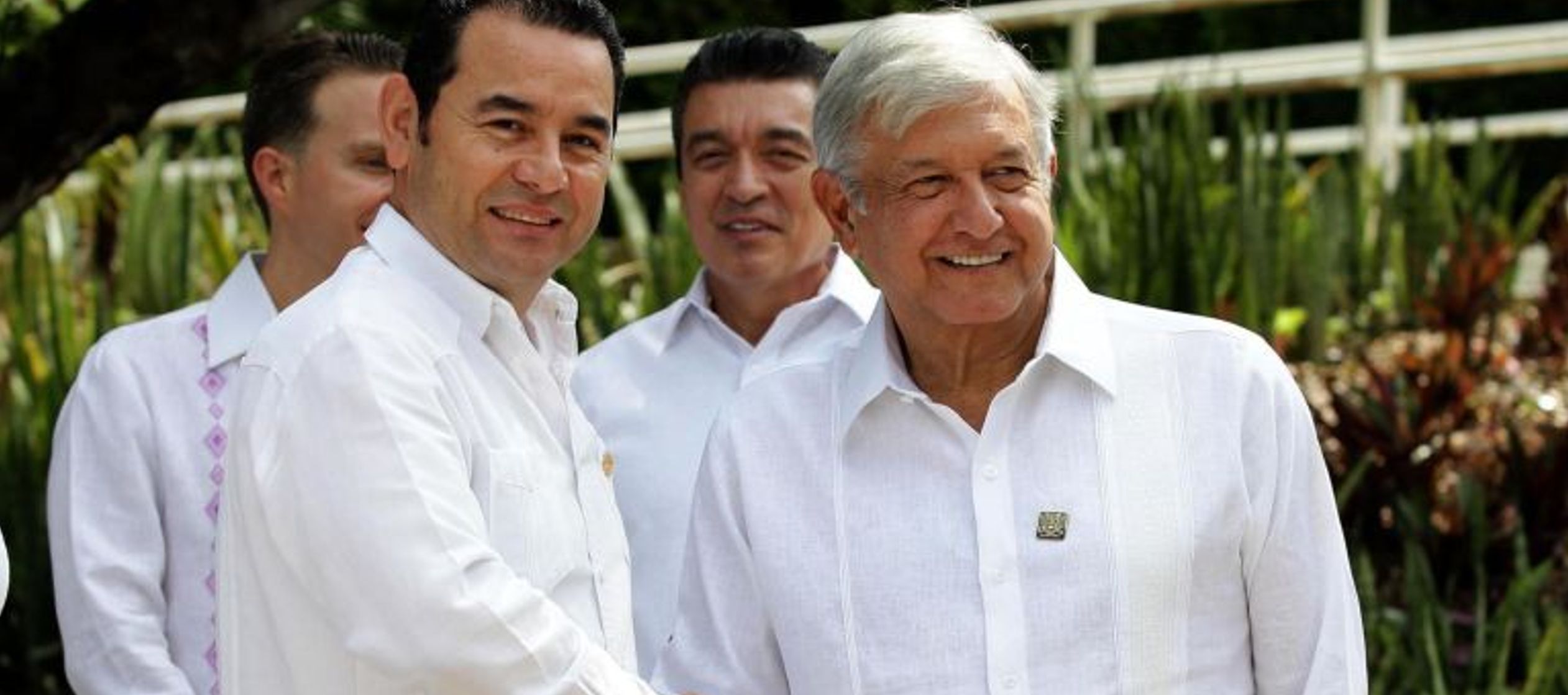Su declaración fue junto al presidente de Guatemala, Jimmy Morales, el primer mandatario...