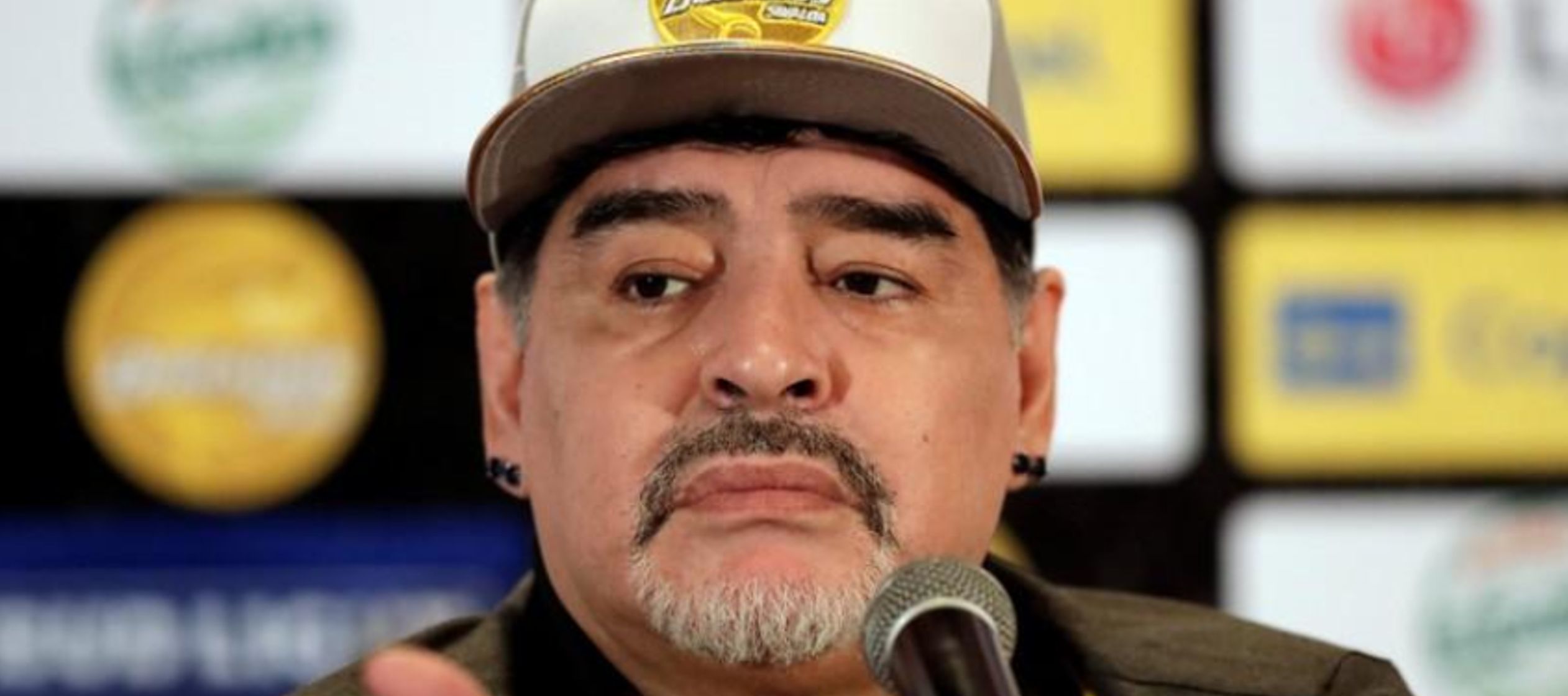 Maradona, campeón del mundo con su selección en 1986, fue designado el jueves de...