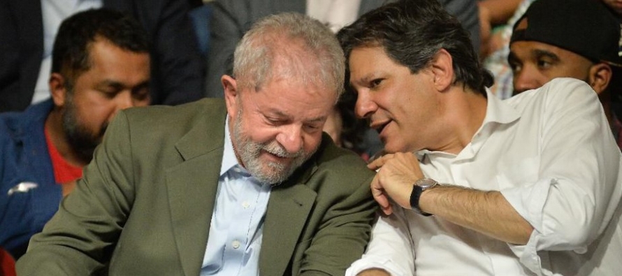 Lula se crió en el seno de una familia muy humilde, fue uno de los cientos de miles de...