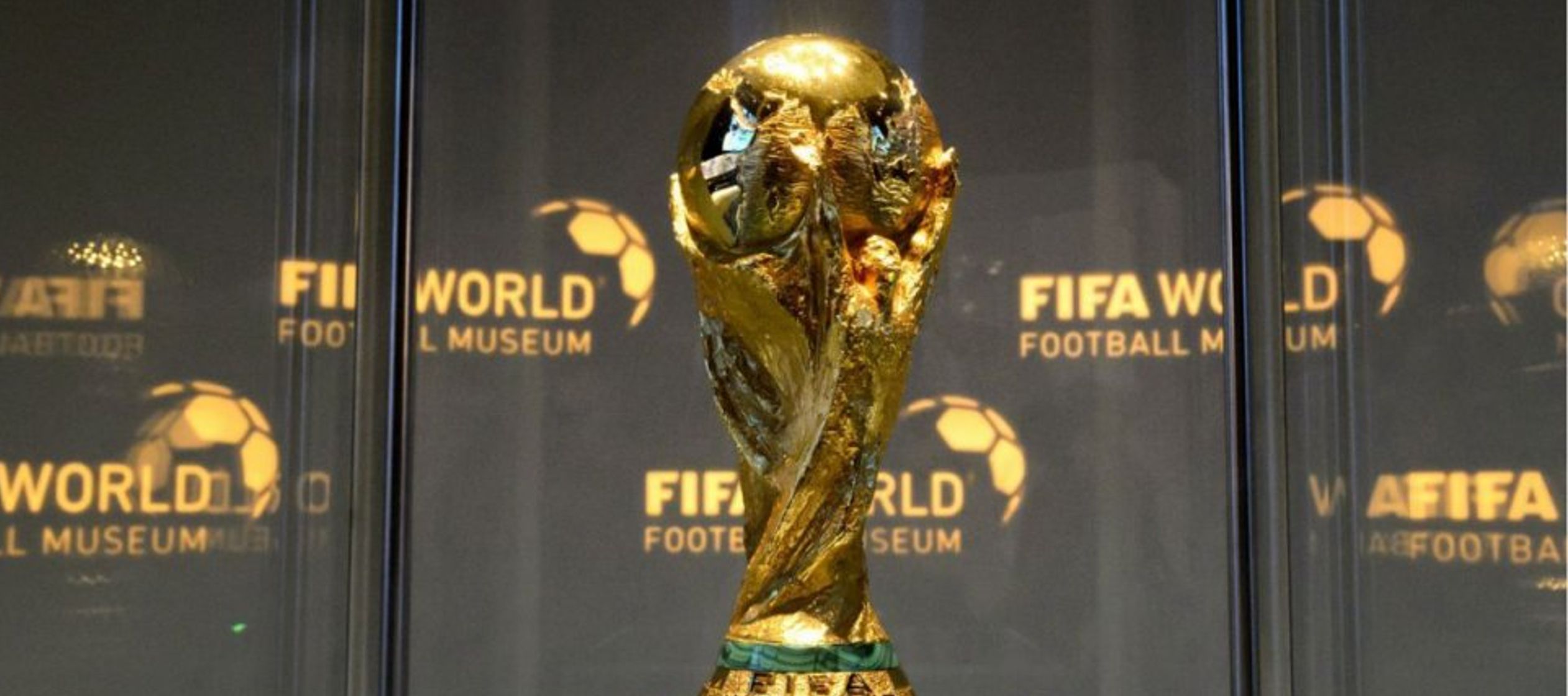 "Escuchamos que China hará una oferta para ser sede de la Copa del Mundo",...