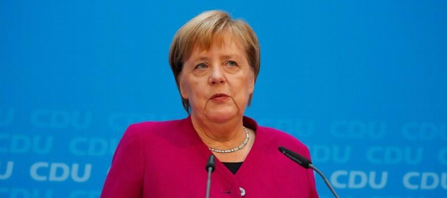 Noticias Globales
24 de septiembre de 2018 / 4:27 / hace 6 horas
Merkel reconoce errores de...