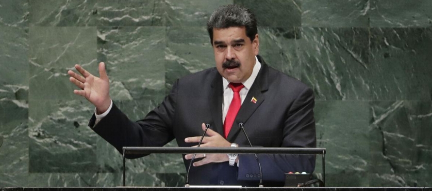 El viceministro venezolano de Relaciones Exteriores para Europa, Yván Gil, entregó al...