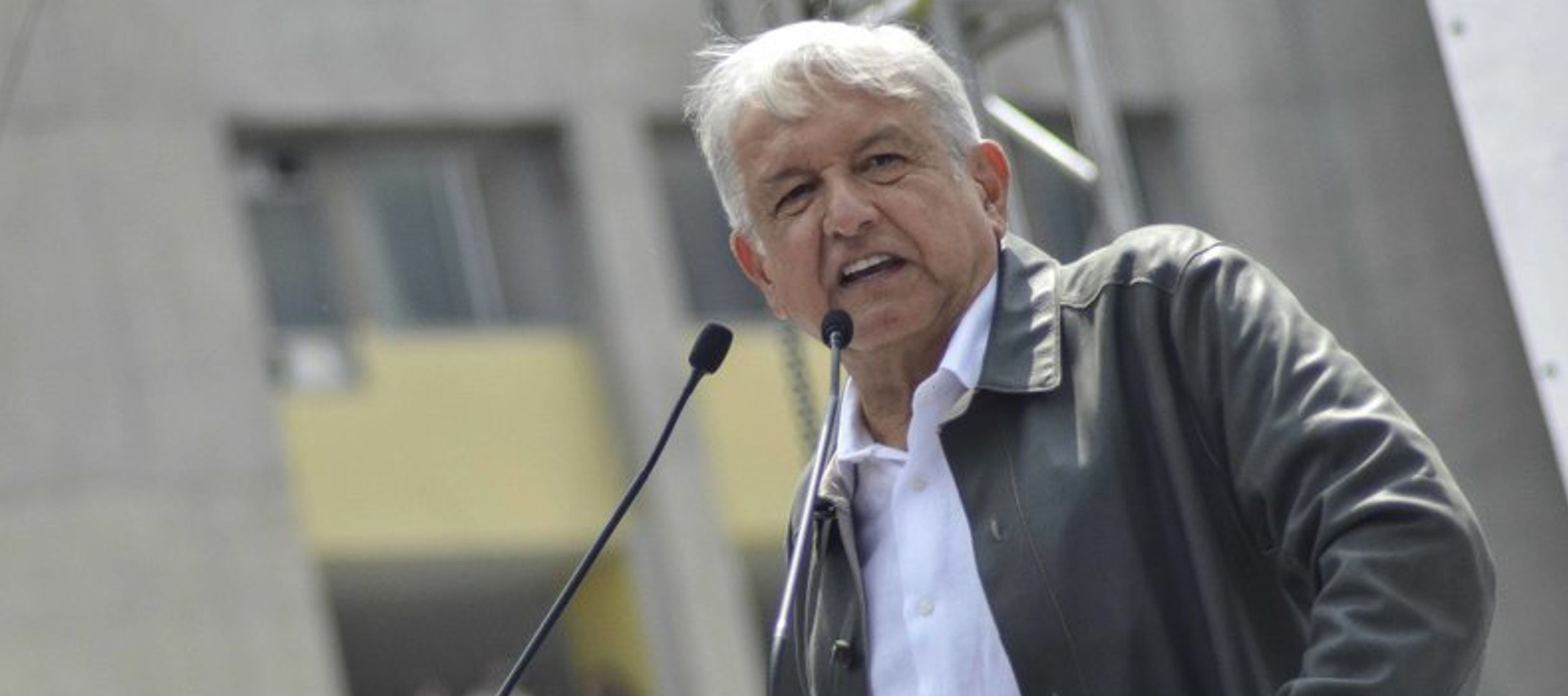 Trump aprovechó para anunciarle a López Obrador que no asistirá a su toma de...