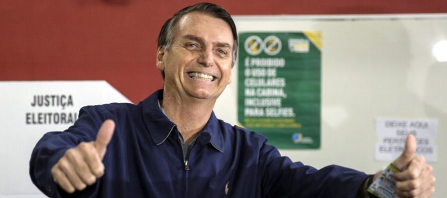 Bolsonaro estuvo cerca de obtener la presidencia el domingo, con el 46 por ciento de los votos...