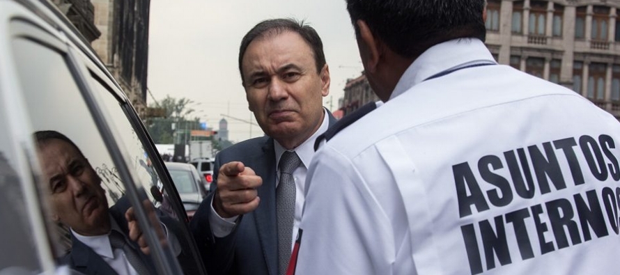 Durazo dijo que, entre otras medidas, en México primero se debe fortalecer a las...