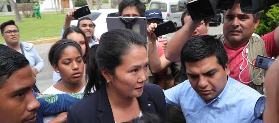 Keiko Fujimori quedó detenida cuando ingresó a la fiscalía para declarar sobre...