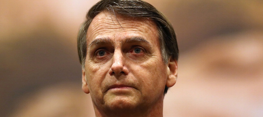Bolsonaro cuenta con una significativa ventaja en los sondeos de opinión sobre su rival de...