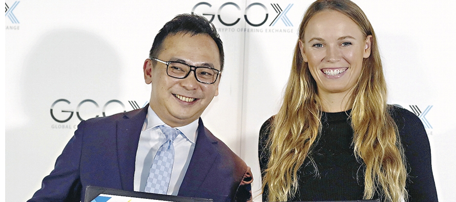 Global Crypto Offer Exchange (GCOX) enumera a Pacquiao y Owen como inversionistas en la...