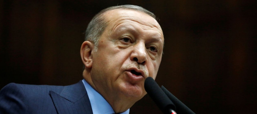 Las autoridades turcas sospechan que Khashoggi fue asesinado y desmembrado en el consulado por...