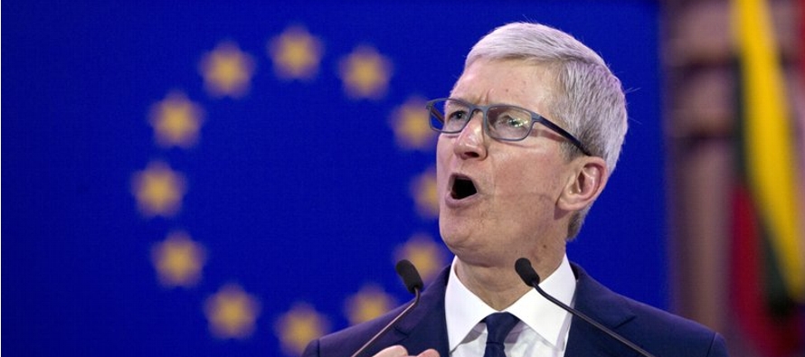 En una conferencia internacional sobre privacidad de datos celebrada en Bruselas, el CEO de Apple,...