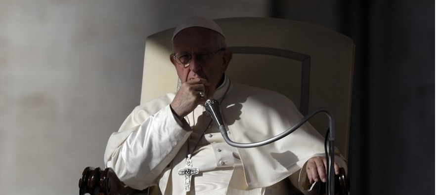 La Santa Sede no explicó las razones de la destitución. En un escueto comunicado...