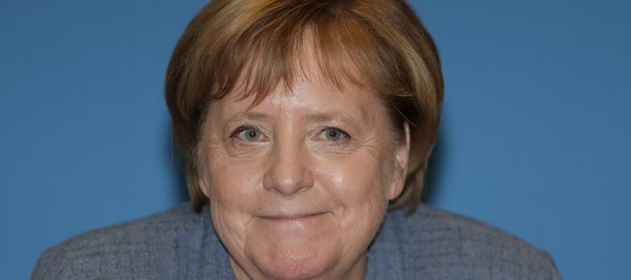 Hace una semana, Merkel anunció que planea renunciar a la conducción de la UDC...