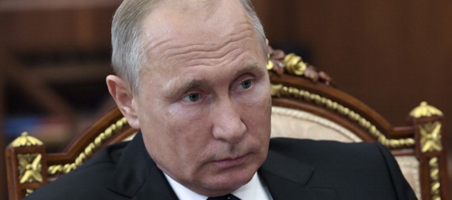 El asesor de Asuntos Exteriores ruso, Yuri Ushakov, dijo que los presidentes Vladimir Putin y...