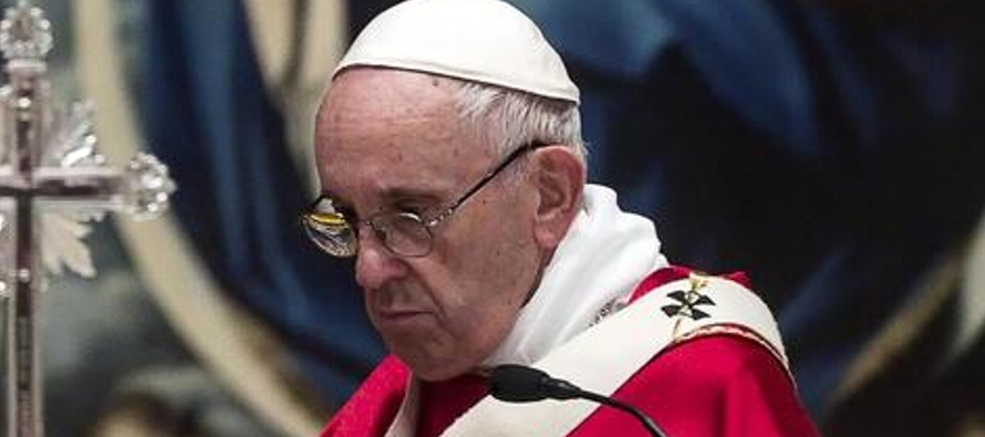 El papa habló también de los gobiernos dictatoriales: "¿Qué hace...