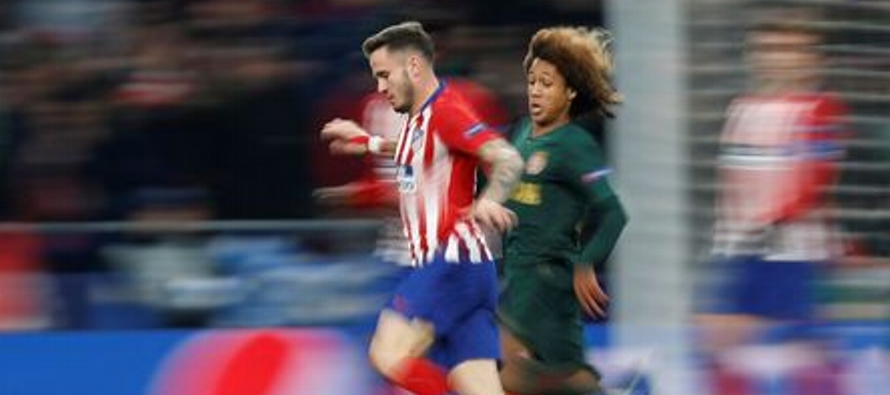 Saúl Niguez, del Atlético, estrelló un balón contra el larguero en una...