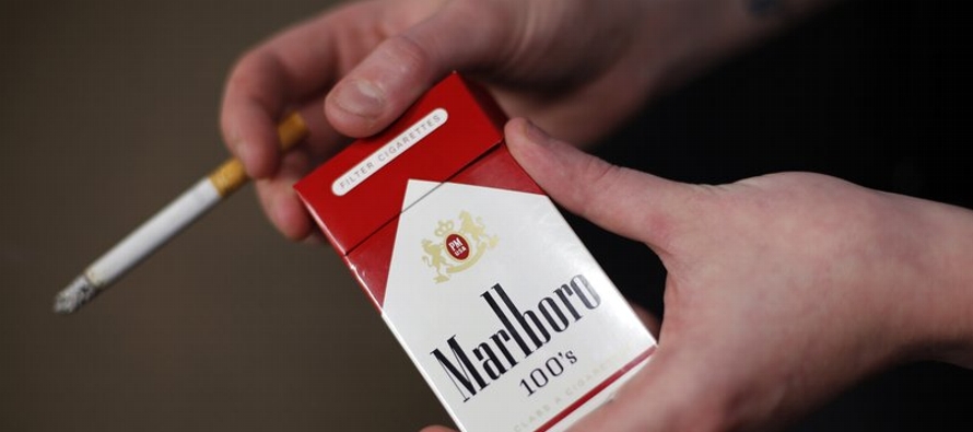 Altria, que fabrica los cigarrillos Marlboro, está adquiriendo una participación del...