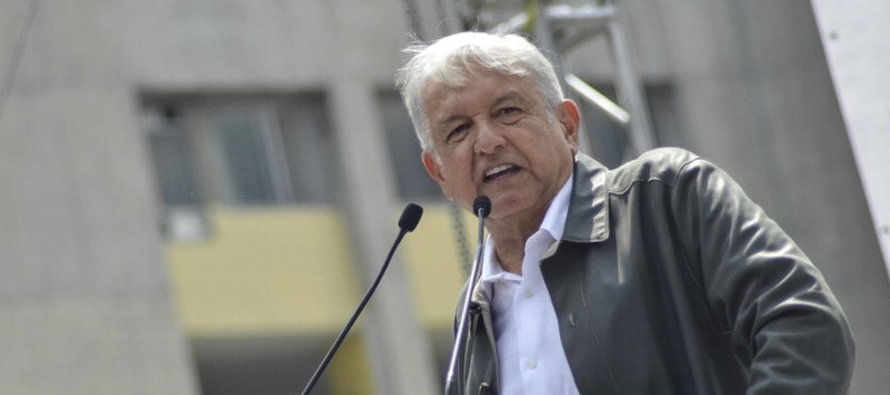 Esa era una de las promesas de campaña emblemáticas de López Obrador y...