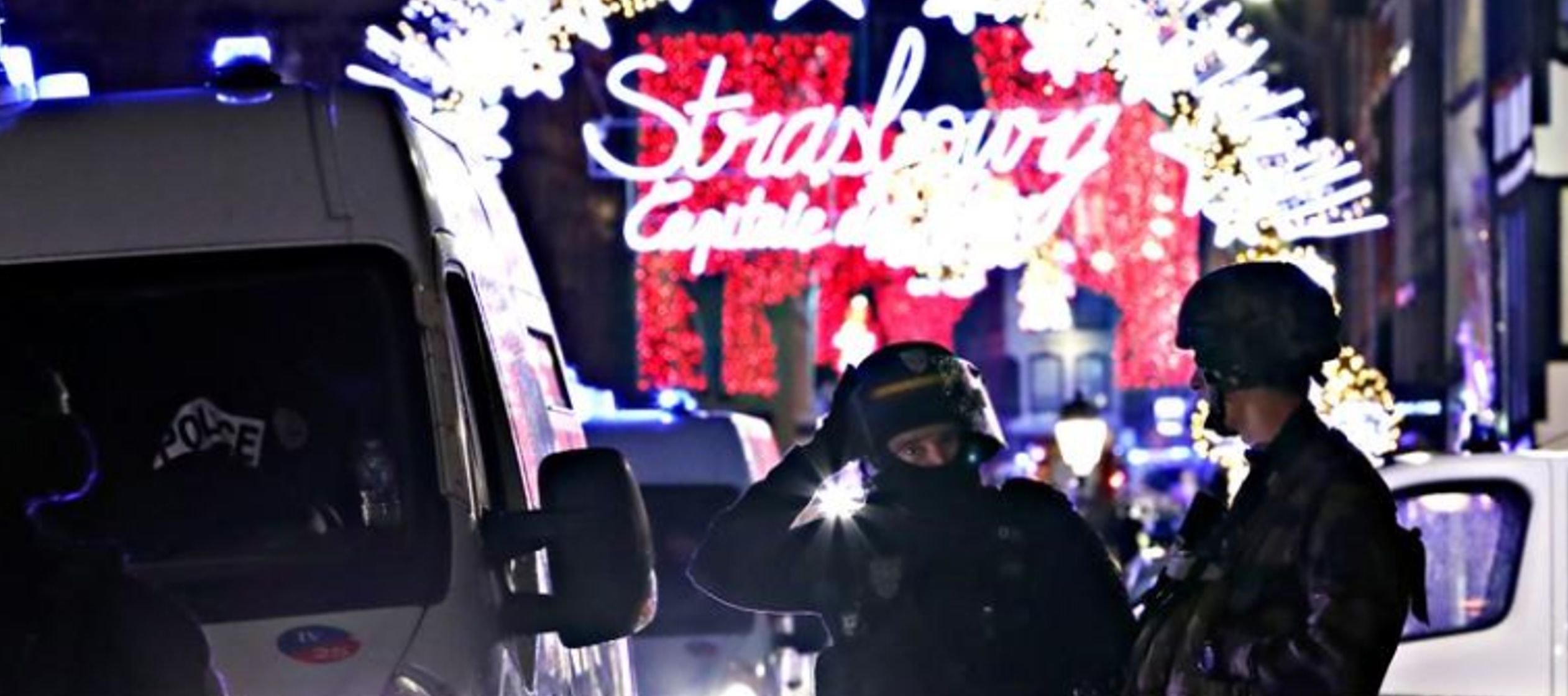 La prefectura de Estrasburgo dijo que el agresor acabó con la vida de dos personas,...