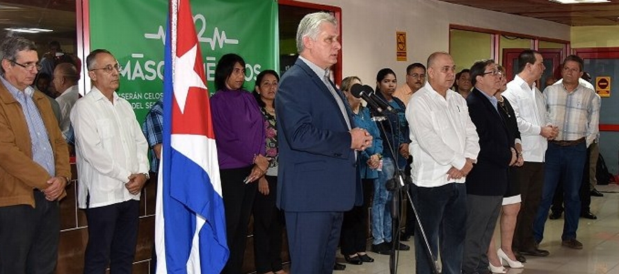 Cuba retiró en noviembre a sus médicos luego de que Bolsonaro cuestionó sus...