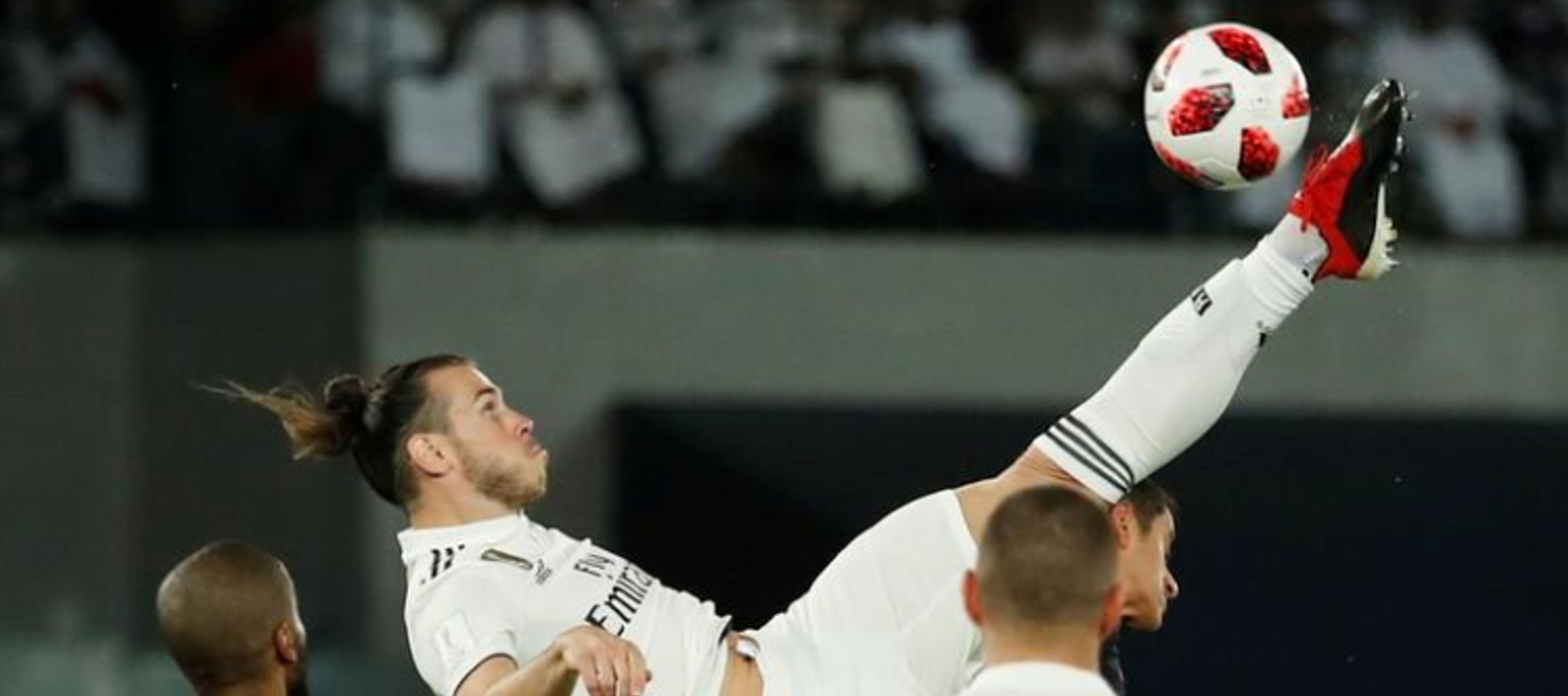 Bale, que ha marcado solo cuatro goles en La Liga esta temporada, se ha lesionado más de 20...